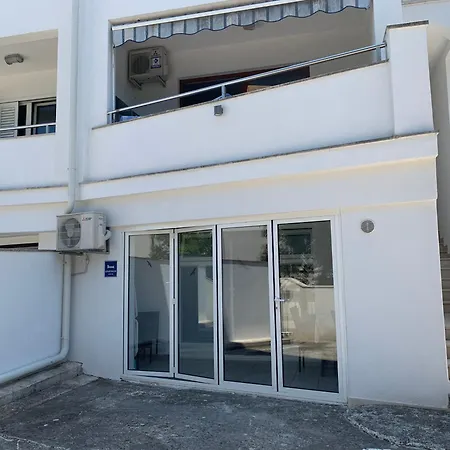 Apartman Auer *